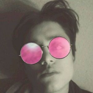 Meet your Posher, Cameron